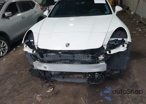 2011 Porsche Panamera 4 из США, поврежденный, VIN WP0AA2A78BL015520